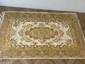 Vintage Stunning Large Persian/Turkish style Oriental Rug Brown Tones