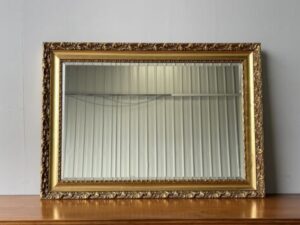 Vintage Beautiful Large Ornate Gold Gilt Framed Wall Mantle Mirror