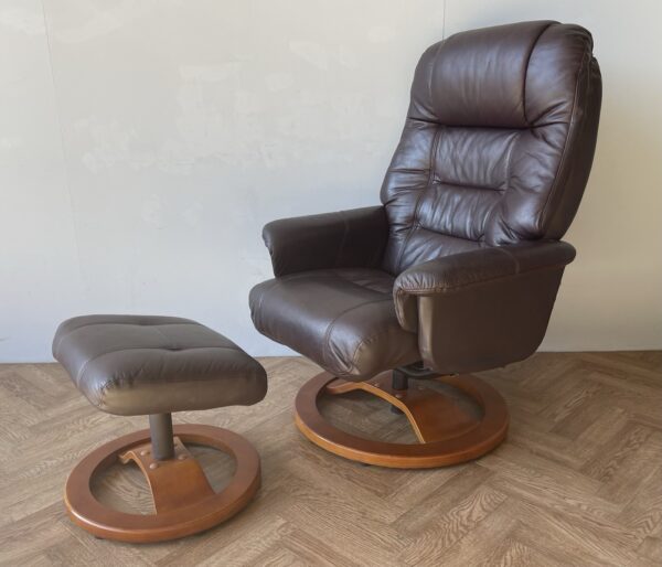 Stressless Style Vintage Reclining Armchair With Footstool