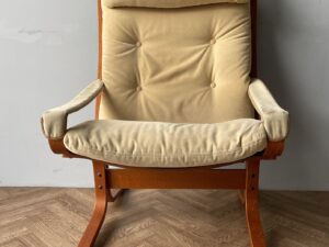 Siesta Chair by Ingmar Relling for Westnofa and Ekornes Vintage MCM Norweigan Lounge Chair Armchair