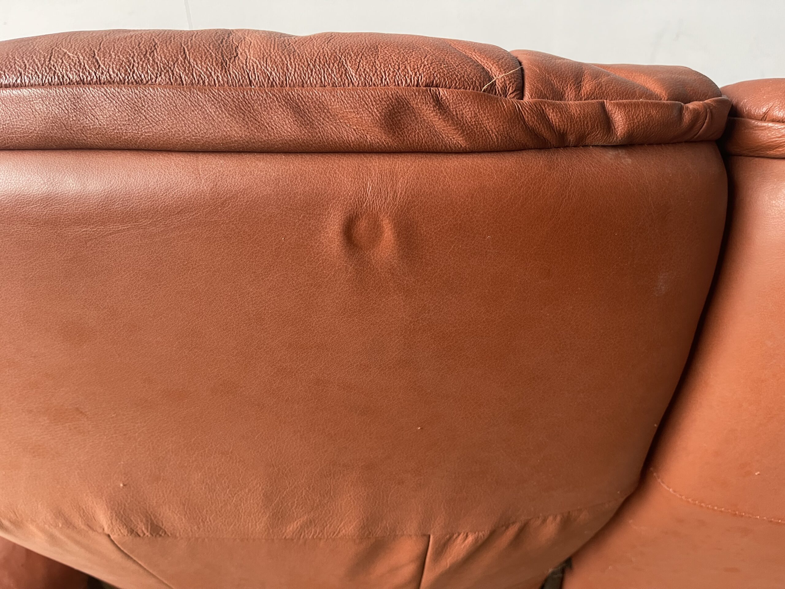 EKORNES Stressless Windsor Reclining Sofa and 2 Armchairs Recliners - Image 15